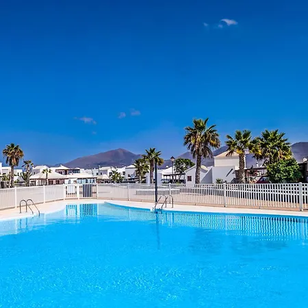Dom wakacyjny Axular With Heated Private Pool Playa Blanca (Lanzarote)